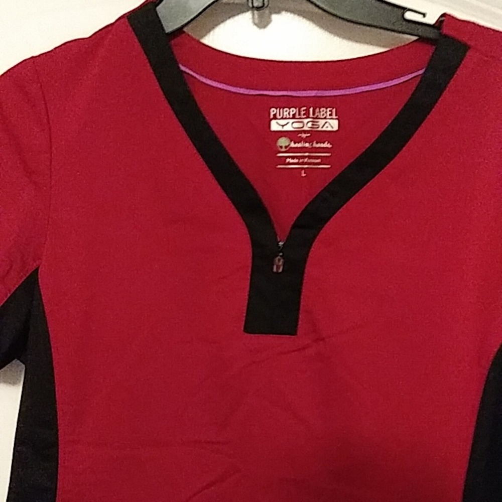 Scrubs tops size L